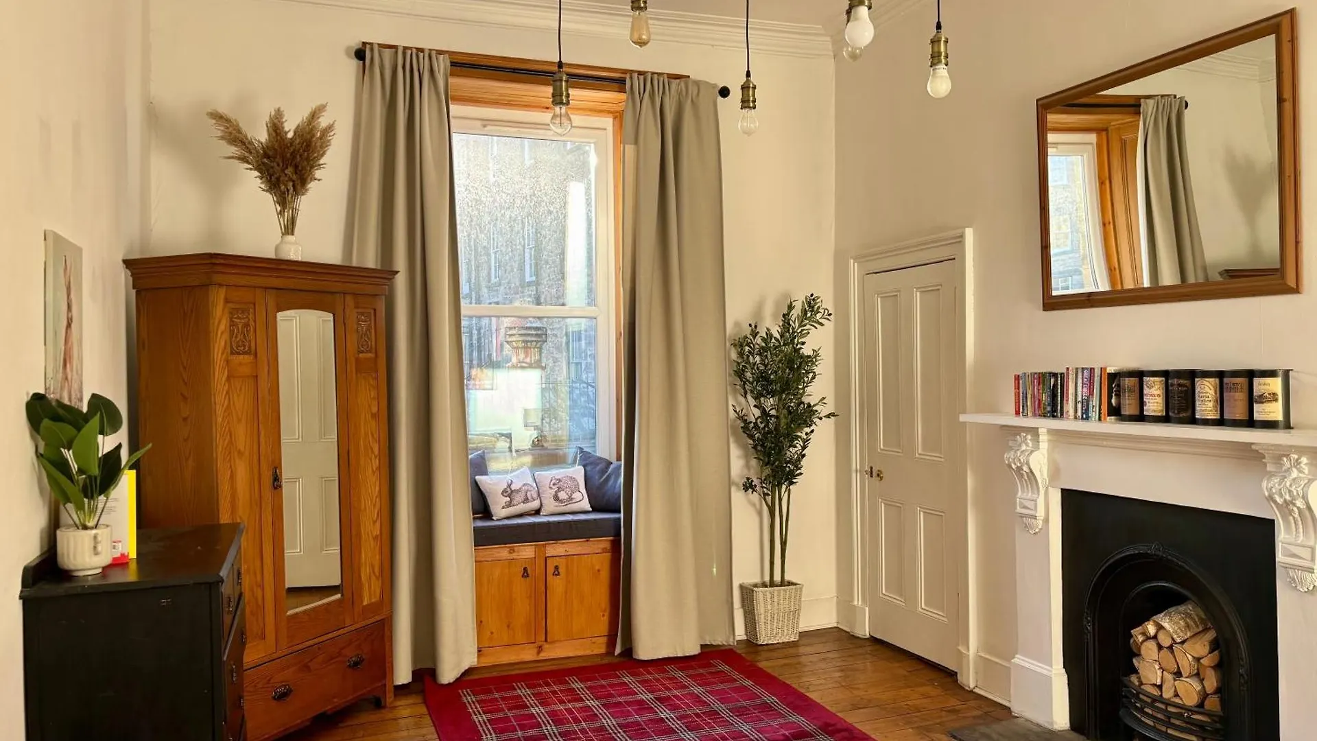 Bread Street, Central And Spacious One Bed Flat Эдинбург 0*,  Великобритания