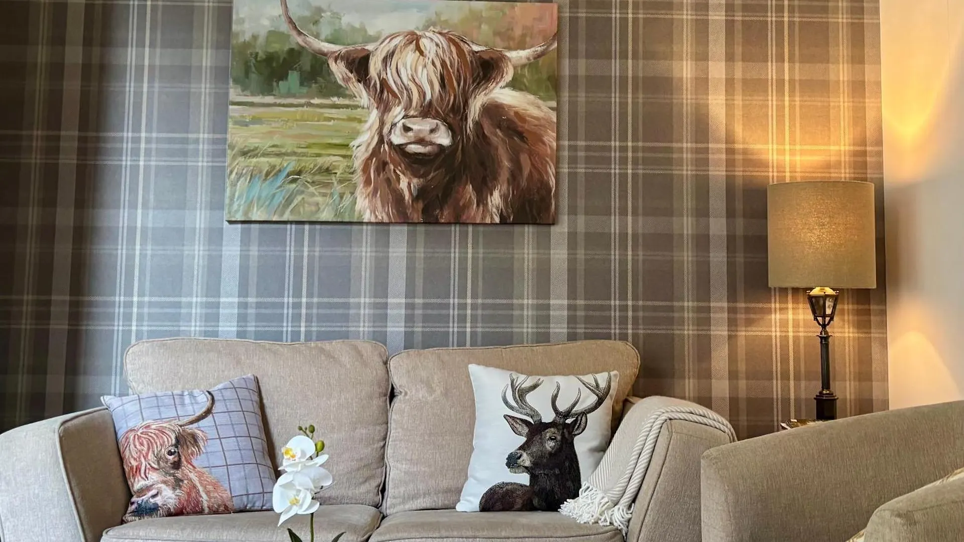Bread Street, Central And Spacious One Bed Flat Edinburgh Apartment